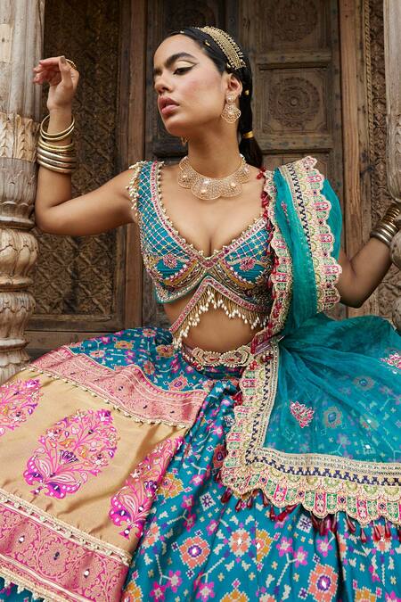 Aditi Gupta_Green Blouse And Dupatta Organza, Lehenga Cutdana, Set_Online_at_Aza_Fashions