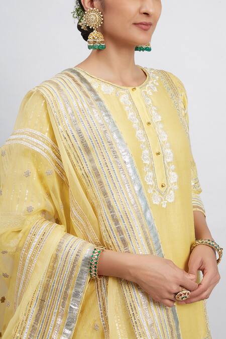 Shop Sheetal Batra Yellow Kurta And Gharara Chanderi Banarasi Dupatta Erina Set Online at Aza Fashions Shop_Sheetal Batra_Yellow Kurta And Gharara Chanderi Banarasi Dupatta Erina Set_Online_at_Aza_Fashions