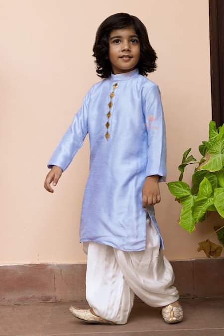 Panchhi by Kanupriya Tibrewala Silk Kurta & Dhoti 