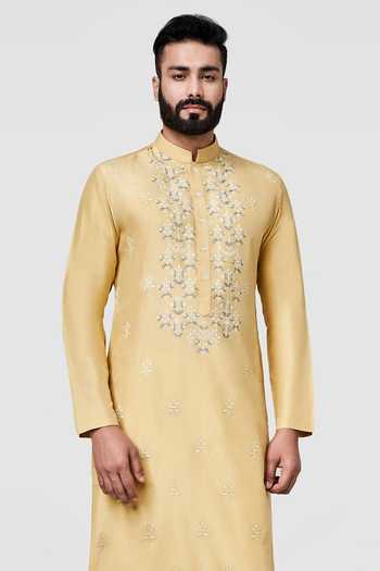 Buy Anita Dongre Yellow 100% Silk Sudhir Kurta Online at Aza Fashions Buy_Anita Dongre_Yellow 100% Silk Sudhir Kurta _Online_at_Aza_Fashions