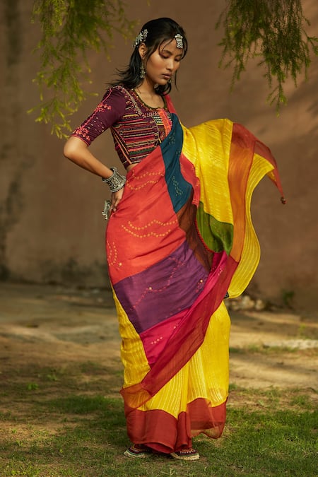 Buy_Medha_Multi Color Blouse Handwoven Chiniya Silk Saree Textured With  _Online_at_Aza_Fashions