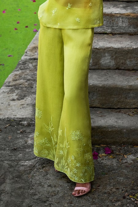 Shop_Anita Dongre_Green Soaring Storks Set_Online_at_Aza_Fashions
