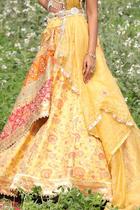 Aditi Gupta_Yellow Lehenga Handwoven Banarasi Blouse Pure Silk Dupatta Embroidered Set _at_Aza_Fashions