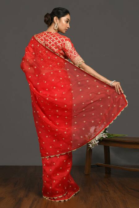 Shop_Onaya_Red Organza Embroidery Floral Round Saree With Blouse _at_Aza_Fashions