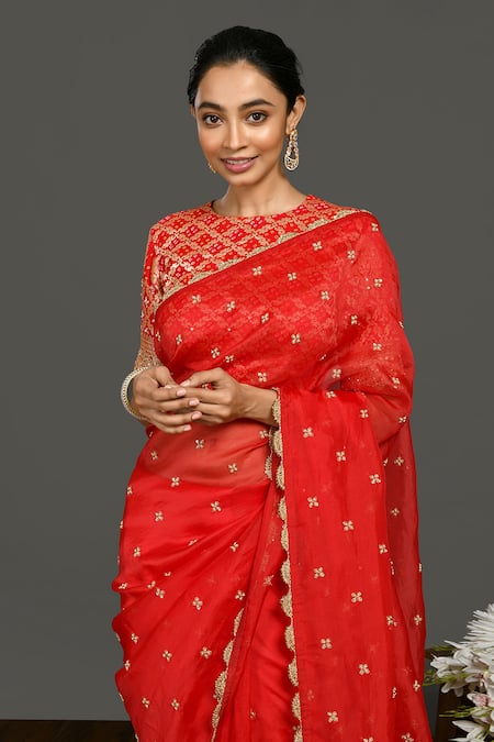 Shop_Onaya_Red Organza Embroidery Floral Round Saree With Blouse _Online_at_Aza_Fashions