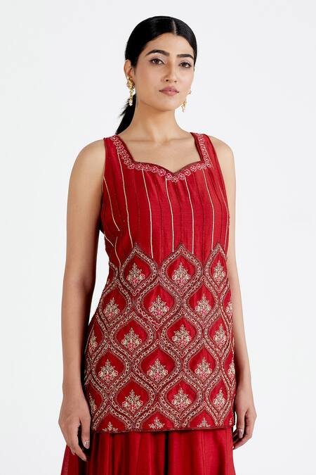 Shop Megha Bansal Red Organza, Chanderi Pearl, Shabnam Embroidered Kurta Lehenga Set Online at Aza Fashions Shop_Megha Bansal_Red Organza, Chanderi Pearl, Shabnam Embroidered Kurta Lehenga Set _Online_at_Aza_Fashions