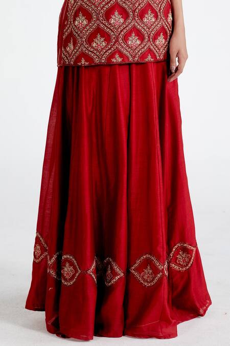 Megha Bansal Red Organza, Chanderi Pearl, Shabnam Embroidered Kurta Lehenga Set at Aza Fashions Megha Bansal_Red Organza, Chanderi Pearl, Shabnam Embroidered Kurta Lehenga Set _at_Aza_Fashions