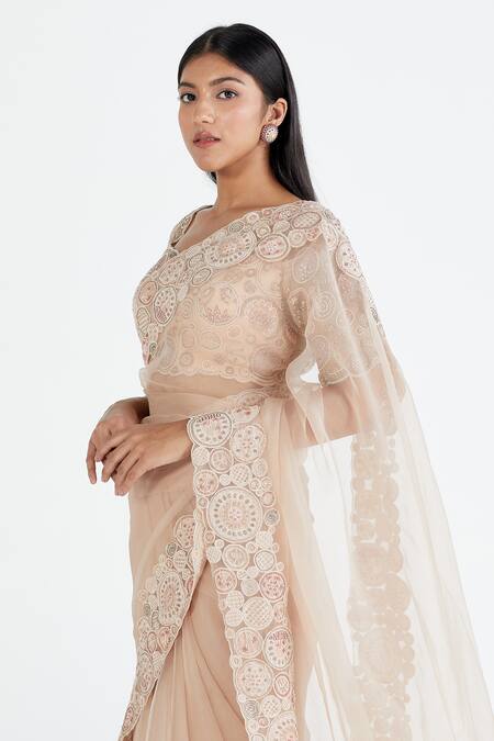 Megha Bansal Peach Organza, Chanderi Amaira Vrit Embroidered Saree With Blouse at Aza Fashions Megha Bansal_Peach Organza, Chanderi Amaira Vrit Embroidered Saree With Blouse _at_Aza_Fashions