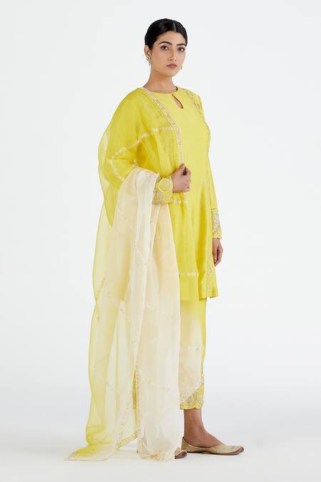 Buy Megha Bansal Yellow Organza, Chanderi Floral, Runa Vrit Embroidered Kurta Set Online at Aza Fashions Buy_Megha Bansal_Yellow Organza, Chanderi Floral, Runa Vrit Embroidered Kurta Set _Online_at_Aza_Fashions