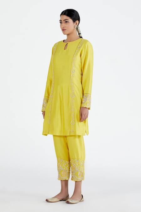 Shop Megha Bansal Yellow Organza, Chanderi Floral, Runa Vrit Embroidered Kurta Set Online at Aza Fashions Shop_Megha Bansal_Yellow Organza, Chanderi Floral, Runa Vrit Embroidered Kurta Set _Online_at_Aza_Fashions