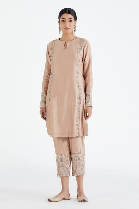 Shop Megha Bansal Pink Organza, Chanderi Floral, Stripes Runa Vrit Embroidered Kurta Set at Aza Fashions Shop_Megha Bansal_Pink Organza, Chanderi Floral, Stripes Runa Vrit Embroidered Kurta Set _at_Aza_Fashions