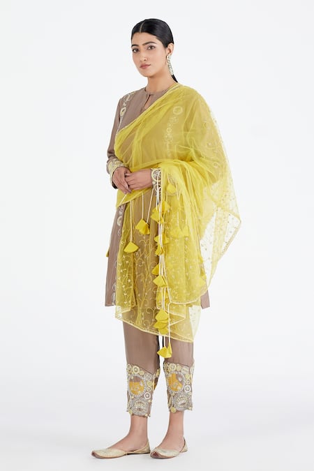 Buy Megha Bansal Grey Organza, Chanderi Floral, Stripes Runa Vrit Embroidered Kurta Set Online at Aza Fashions Buy_Megha Bansal_Grey Organza, Chanderi Floral, Stripes Runa Vrit Embroidered Kurta Set _Online_at_Aza_Fashions