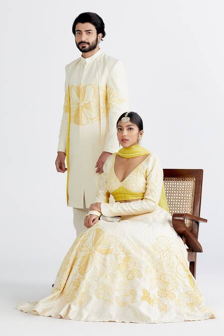 Shop Megha Bansal White Chanderi Tulle, China Silk Floral, Beads Jiya Hand Embroidered Lehenga Set Online at Aza Fashions Shop_Megha Bansal_White Chanderi Tulle, China Silk Floral, Beads Jiya Hand Embroidered Lehenga Set _Online_at_Aza_Fashions
