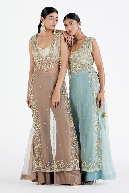 Buy_Megha Bansal_Grey Organza, Chanderi Sairaa Noor Vrit Embroidered Kurta Set _Online_at_Aza_Fashions