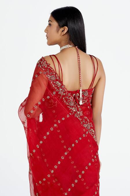 Megha Bansal_Red Organza, Chanderi V Neck Saree With Blouse _at_Aza_Fashions