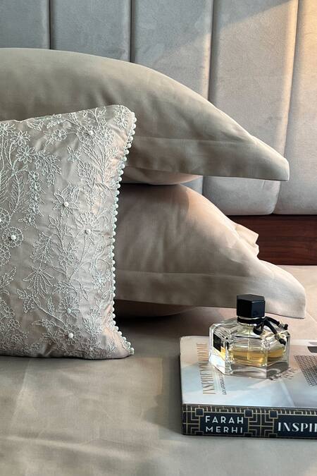 Buy_Sadyaska_Beige 100% Cotton Embroidered Paradise Pattern Bedsheet Set_Online_at_Aza_Fashions