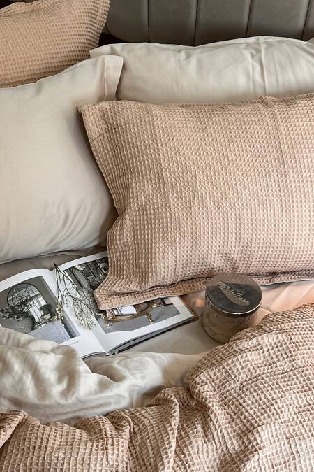 Shop Sadyaska Beige 300tc Cotton And Fabric Honeycomb Pattern Duvet Cover Online at Aza Fashions Shop_Sadyaska_Beige 300tc Cotton And Fabric Honeycomb Pattern Duvet Cover_Online_at_Aza_Fashions