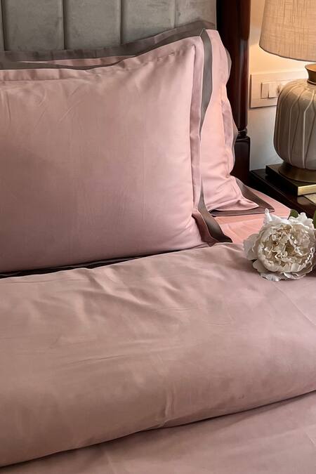 Shop Sadyaska Pink 100% Cotton Pure Duplex Duvet Cover at Aza Fashions Shop_Sadyaska_Pink 100% Cotton Pure Duplex Duvet Cover_at_Aza_Fashions