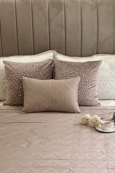 Sadyaska Quilted Reversible Bedspread Set 