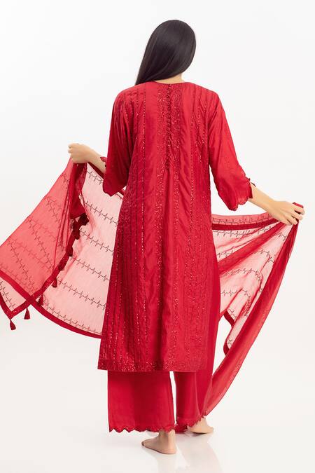 Shop Simrita Arora Red Silk, Chanderi Round Embellished Straight Kurta Set at Aza Fashions Shop_Simrita Arora_Red Silk, Chanderi Round Embellished Straight Kurta Set_at_Aza_Fashions