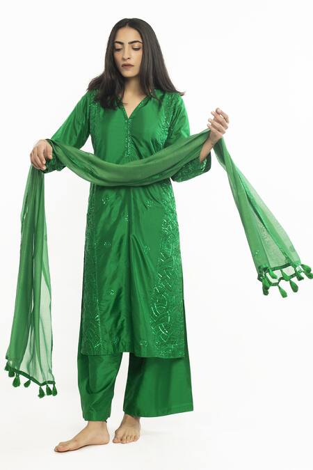 Buy_Simrita Arora_Green Silk, Chanderi Sequin V Neck And Work Kurta Set_Online_at_Aza_Fashions