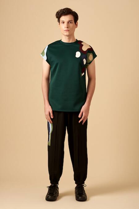 Siddhant Agrawal Black Textured Poly Crepe Applique Trouser Online at Aza Fashions Siddhant Agrawal_Black Textured Poly Crepe Applique Trouser _Online_at_Aza_Fashions