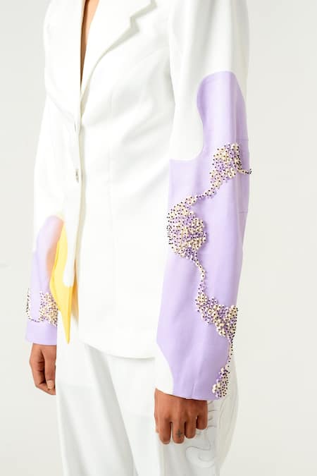 Siddhant Agrawal White Velvet Satin And Banana Crepe Lining Embellished Blazer at Aza Fashions Siddhant Agrawal_White Velvet Satin And Banana Crepe Lining Embellished Blazer _at_Aza_Fashions