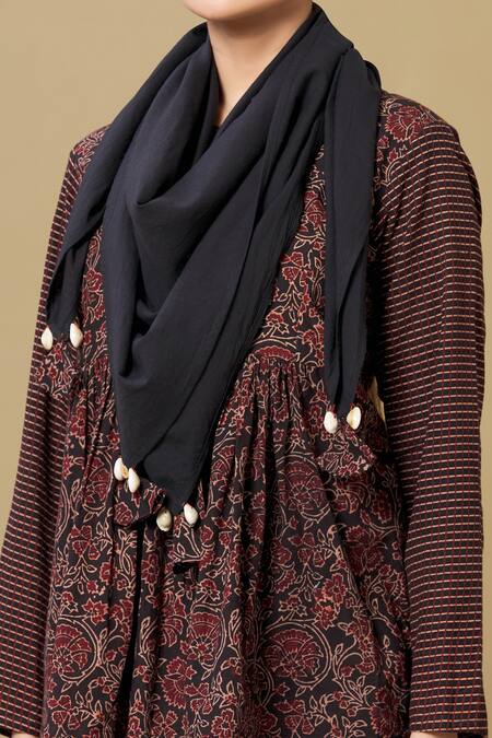 Sagaa By Vanita Red Ajrakh Round Top And Pant Set at Aza Fashions Sagaa By Vanita_Red Ajrakh Round Top And Pant Set_at_Aza_Fashions