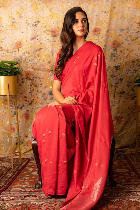 Buy_Vaani Beswal_Pink Handwoven Zari Silk Jamdani Polka Dots Saanjh Saree _Online_at_Aza_Fashions