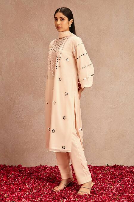 Buy Samatvam By Anjali Bhaskar Pink Blended Chiffon Mirror Work Round Embroidered Kurta Set Online at Aza Fashions Buy_Samatvam By Anjali Bhaskar_Pink Blended Chiffon Mirror Work Round Embroidered Kurta Set _Online_at_Aza_Fashions