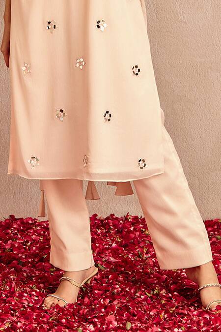 Samatvam By Anjali Bhaskar Pink Blended Chiffon Mirror Work Round Embroidered Kurta Set at Aza Fashions Samatvam By Anjali Bhaskar_Pink Blended Chiffon Mirror Work Round Embroidered Kurta Set _at_Aza_Fashions