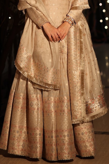 Safaa_Ivory Vegan Silk Floral Motifs Round Alishq Woven Kurta Gharara Set _at_Aza_Fashions