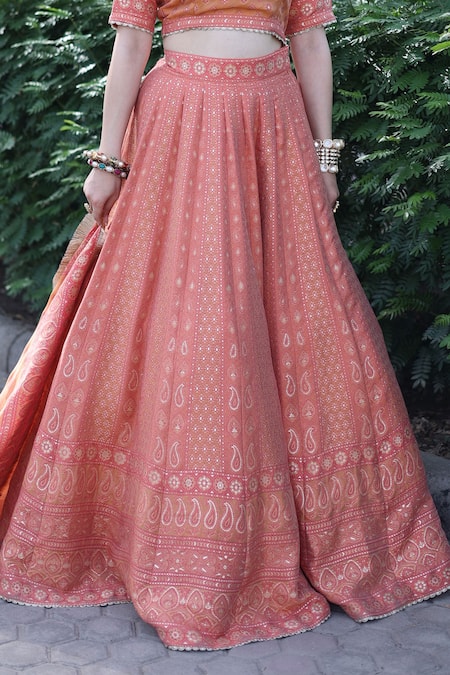 Shop Safaa Coral Vegan Silk Thread Sweetheart Neck Azmat Chikankari Bridal Lehenga Set Online at Aza Fashions Shop_Safaa_Coral Vegan Silk Thread Sweetheart Neck Azmat Chikankari Bridal Lehenga Set _Online_at_Aza_Fashions