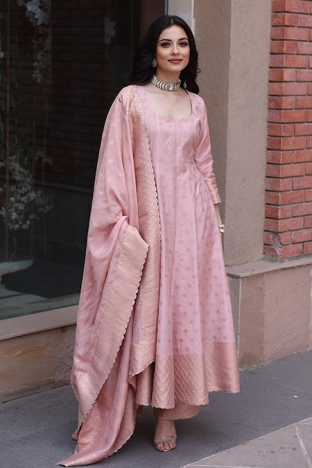 Safaa_Pink Vegan Silk Criss Cross, Scallops Leaf Neck Meira Woven Anarkali Palazzo Set _Online_at_Aza_Fashions
