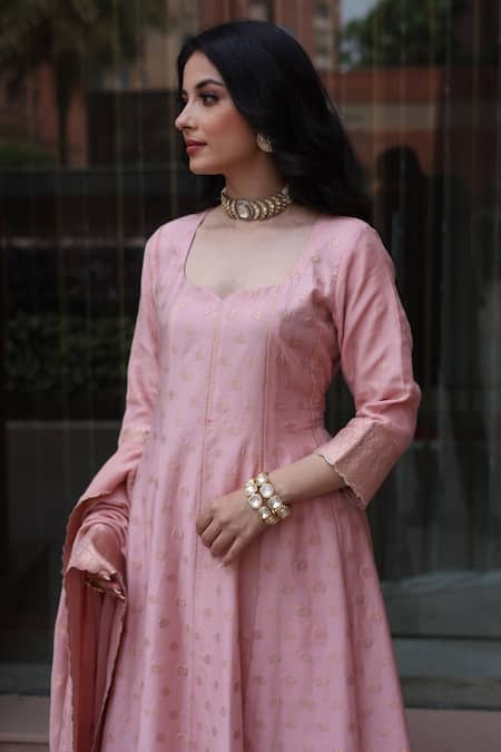 Safaa_Pink Vegan Silk Criss Cross, Scallops Leaf Neck Meira Woven Anarkali Palazzo Set _at_Aza_Fashions