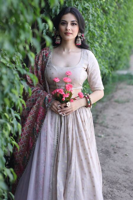 Buy_Safaa_Ivory Vegan Silk Geometric Motifs, Ikkat Pattern Scoop Haniya Woven Lehenga Set _Online_at_Aza_Fashions