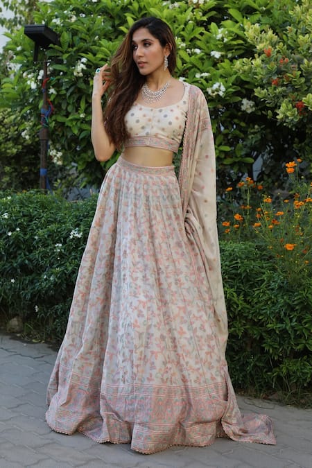 Safaa Ivory Vegan Silk Kantha Work Scoop Neck Mahazbeen Floral Woven Lehenga Set Online at Aza Fashions Safaa_Ivory Vegan Silk Kantha Work Scoop Neck Mahazbeen Floral Woven Lehenga Set _Online_at_Aza_Fashions