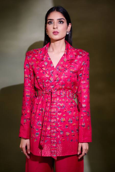 Safaa_Fuchsia Viscose Acrylic Blend Floral Motifs Lapel Khwabeeda Blazer And Pant Set _at_Aza_Fashions