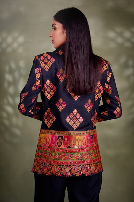 Shop_Safaa_Black Moonga Silk Woven Floral Motifs Lapel Collar Naayaab Blazer And Pant Set _at_Aza_Fashions