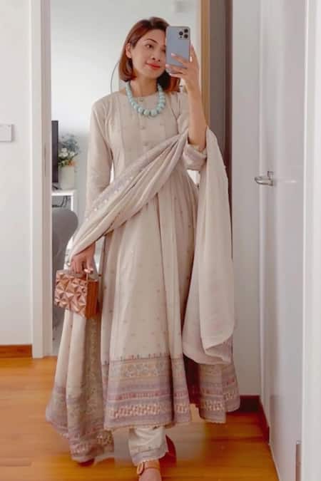 Safaa Abyad Vegan Silk Anarkali Set 