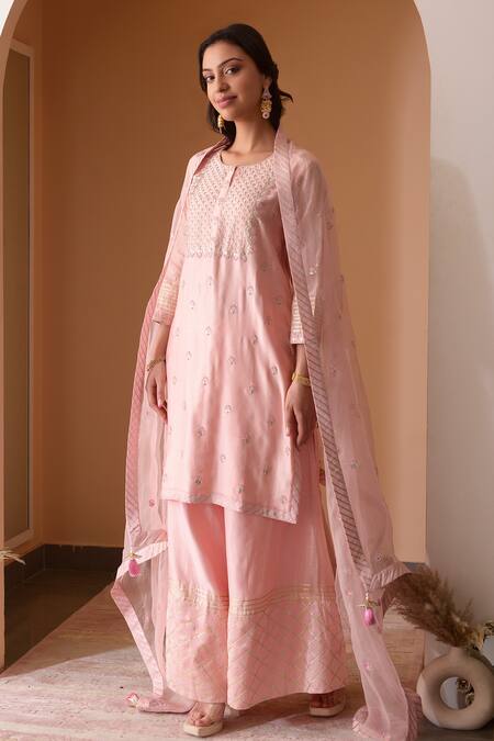 Buy_Surabhi Arya_Pink Organza, Georgette Gota Patti, Thread Floral Embroidered Kurta Palazzo Set _Online_at_Aza_Fashions