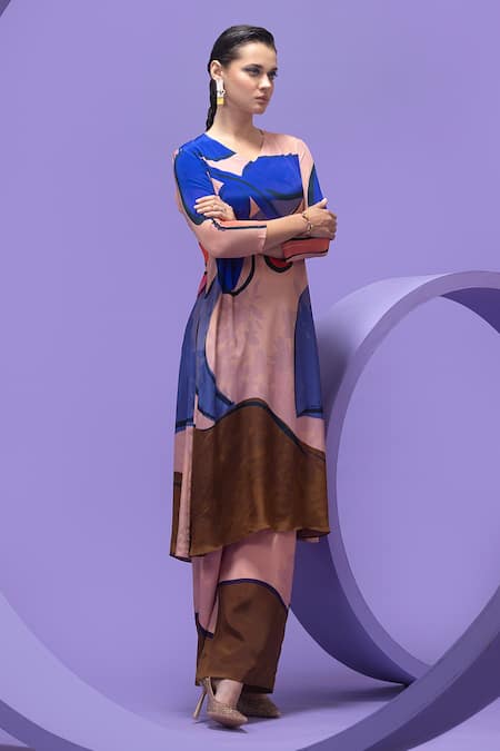 Nautanky_Multi Color Crepe V-neck Artistic Print Kurta And Pant Set _at_Aza_Fashions