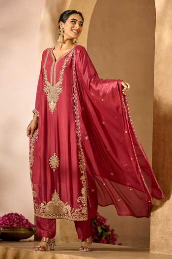 Buy Samyukta Singhania Maroon Georgette V-neck Embroidered Kurta Set Buy_Samyukta Singhania_Maroon Georgette V-neck Embroidered Kurta Set