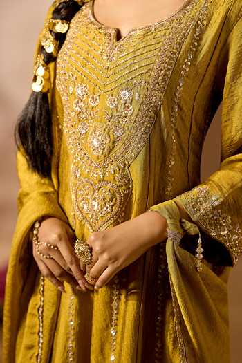 Shop Samyukta Singhania Yellow Silk Embroidery V-neck Kurta Palazzo Set Online at Aza Fashions Shop_Samyukta Singhania_Yellow Silk Embroidery V-neck Kurta Palazzo Set _Online_at_Aza_Fashions