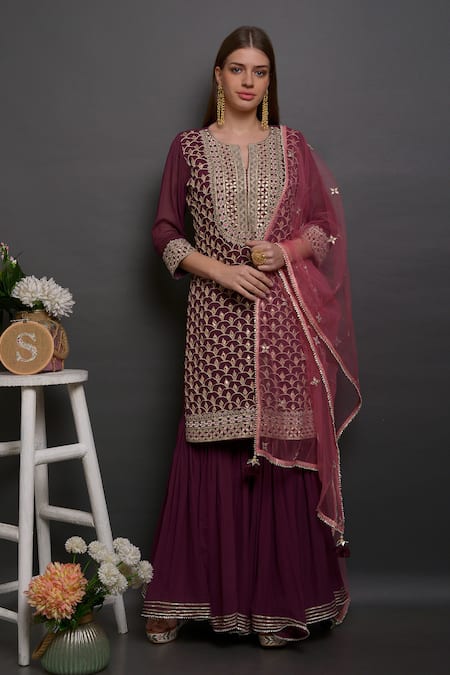 Surabhi Arya Maroon Georgette Hand Embroidered Kurta Set 