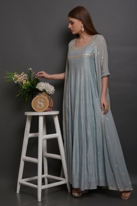 Surabhi Arya Hand Embroidered Chanderi Gown with Jacket 