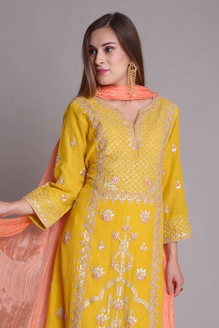 Buy Surabhi Arya Yellow Silk Chanderi Hand Embroidered Kurta Set Online at Aza Fashions Buy_Surabhi Arya_Yellow Silk Chanderi Hand Embroidered Kurta Set _Online_at_Aza_Fashions