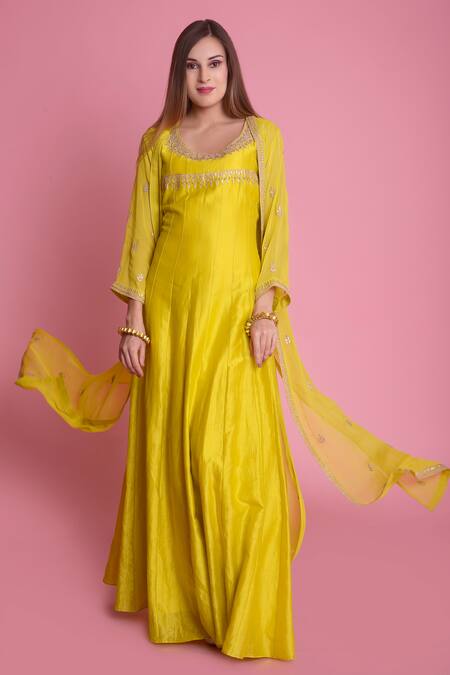Surabhi Arya_Yellow Chanderi, Georgette Hand Embroidered Gown With Jacket_Online_at_Aza_Fashions