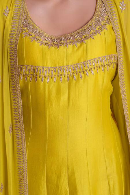 Surabhi Arya_Yellow Chanderi, Georgette Hand Embroidered Gown With Jacket_at_Aza_Fashions