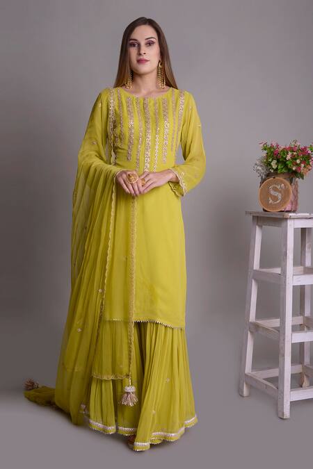 Surabhi Arya_Green Chiffon, Georgette Hand Embroidered Kurta Set_Online_at_Aza_Fashions
